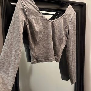 LULULEMON ALIGN™ LONG SLEEVE CROP TOP - SIZE 6